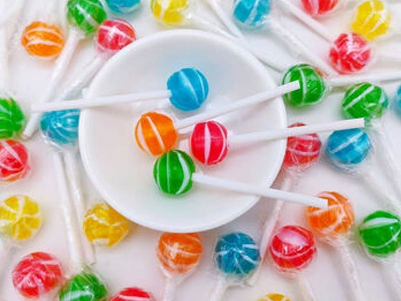 Fruit-flavored-lollipops.jpg