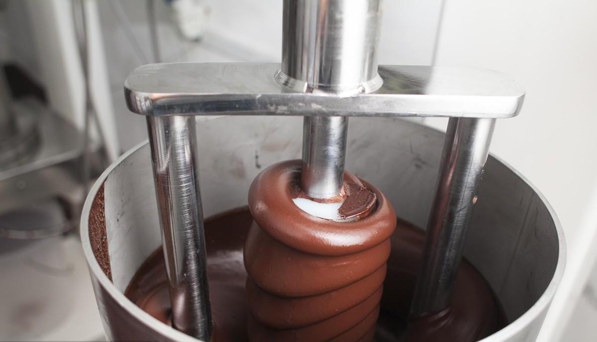 How Does a Chocolate Ball Mill Refiner Work.jpeg