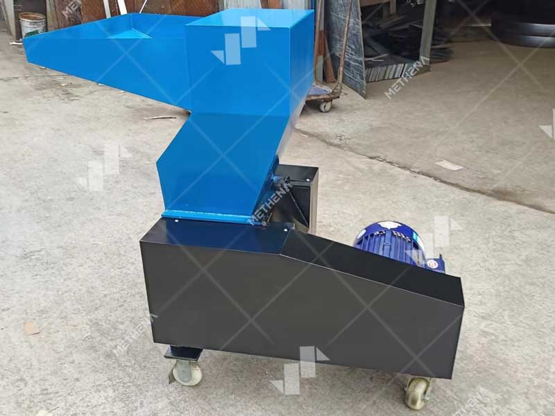 Bone Crusher Machine Live Shot1.jpg