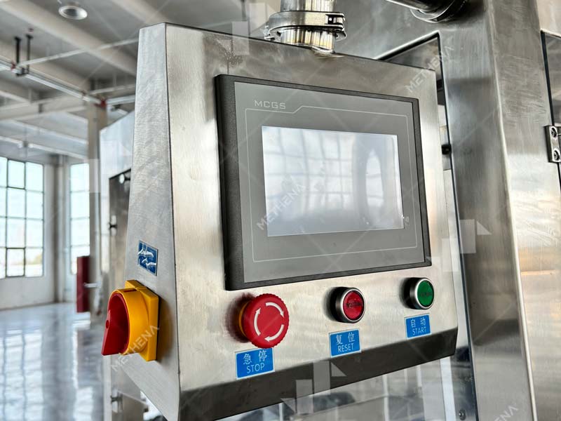 Ultrasonic Cake Cutting Machine Live Shot3.jpg