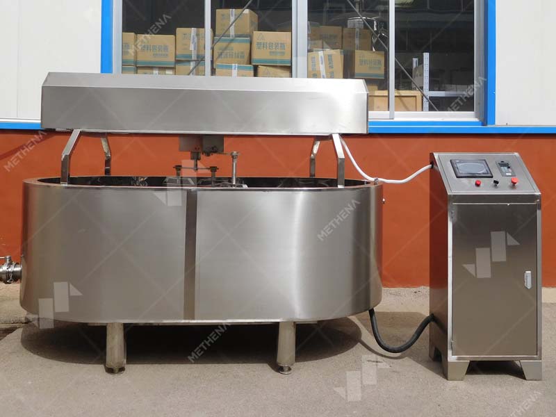 cheese making machine live shot2.jpg