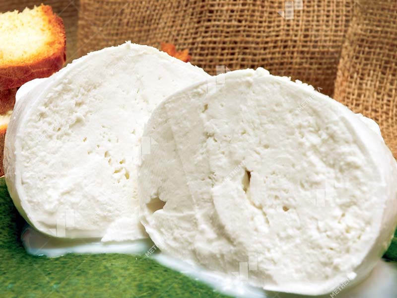 Mozzarella cheese.jpg